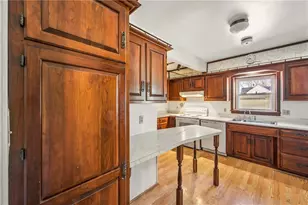 2341 S Hermitage Rd, Hermitage, PA 16148 - Photo 14