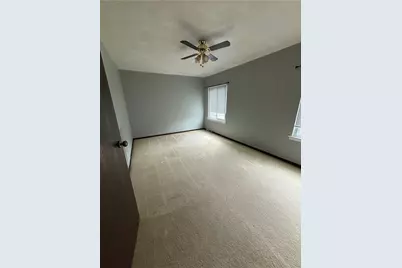 3204 Camberly Dr, Hampton, PA 15044 - Photo 30