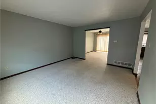 3204 Camberly Dr, Hampton, PA 15044 - Photo 14