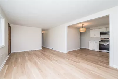 101 Meadow St, Peters Township, PA 15317 - Photo 6