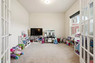 514 Prada Pl, Jackson Township, PA 16063 - Photo 10