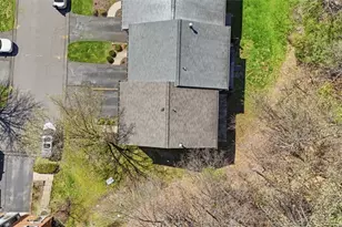 604 Briarleaf Dr, Robinson Twp, PA 15205 - Photo 30