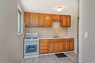 118 Courtney Dr, Pittsburgh, PA 15147 - Photo 14