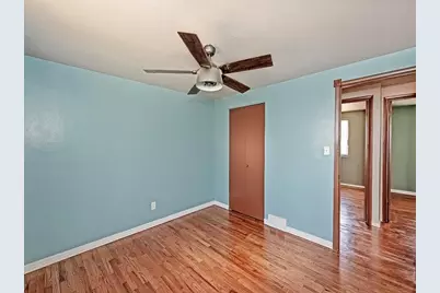 118 Courtney Dr, Pittsburgh, PA 15147 - Photo 18