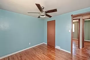118 Courtney Dr, Pittsburgh, PA 15147 - Photo 18