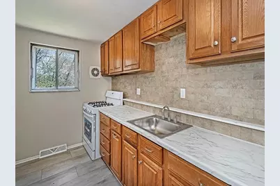 118 Courtney Dr, Pittsburgh, PA 15147 - Photo 16