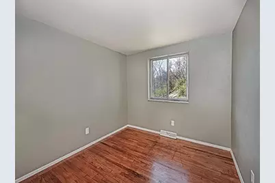 118 Courtney Dr, Pittsburgh, PA 15147 - Photo 22