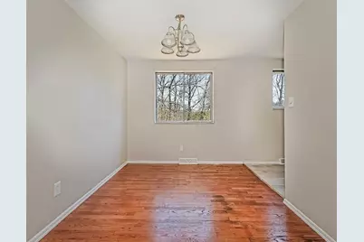 118 Courtney Dr, Pittsburgh, PA 15147 - Photo 10