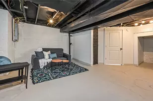 432 Mellon Ave, Baden, PA 15005 - Photo 32