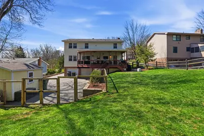 1124 Dana Dr, Bethel Park, PA 15102 - Photo 42