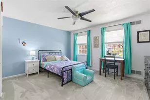 1124 Dana Dr, Bethel Park, PA 15102 - Photo 28