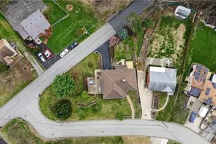 498 Balconade Dr, Pittsburgh, PA 15236 - Photo 36