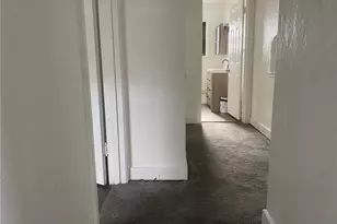 1926 Fairlawn St, Pittsburgh, PA 15221 - Photo 12