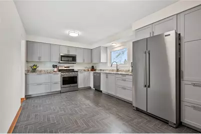 419 Amherst Avenue, Moon/Crescent Twp, PA 15108 - Photo 12