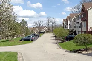 425 Georgetown Ct, Seven Fields Boro, PA 16046 - Photo 30