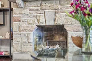 430 Stratton Ln, Pittsburgh, PA 15206 - Photo 16