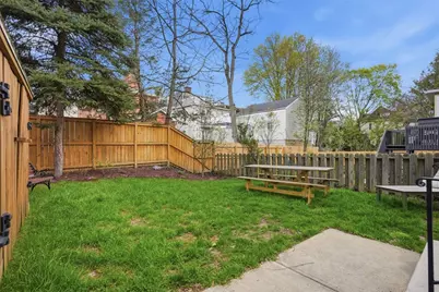 430 Stratton Ln, Pittsburgh, PA 15206 - Photo 44