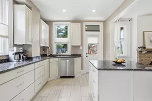 430 Stratton Ln, Pittsburgh, PA 15206 - Photo 14