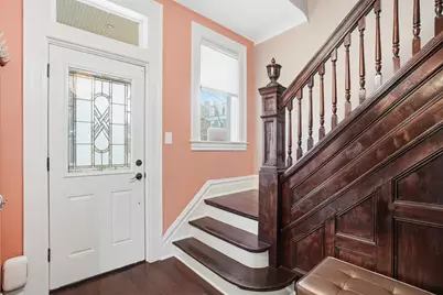 430 Stratton Ln, Pittsburgh, PA 15206 - Photo 2