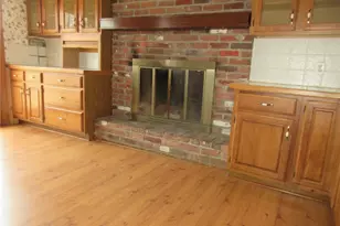 101 Surrey Dr, North Strabane, PA 15317 - Photo 4