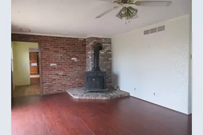 101 Surrey Dr, North Strabane, PA 15317 - Photo 8