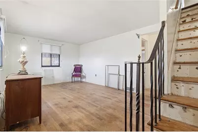 138 Enger Ave, Ross Twp, PA 15214 - Photo 2