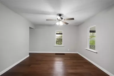 805 Monroe St, New Eagle, PA 15067 - Photo 10