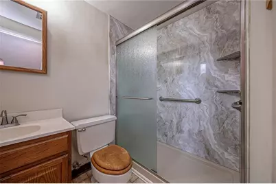 1455 Spreading Oak Dr #C, Scott Township, PA 15220 - Photo 14