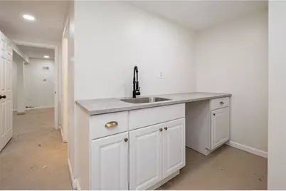 1516 Riverside Dr, Pittsburgh, PA 15149 - Photo 30