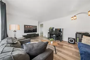 825 Venango Ave, Pittsburgh, PA 15209 - Photo 4