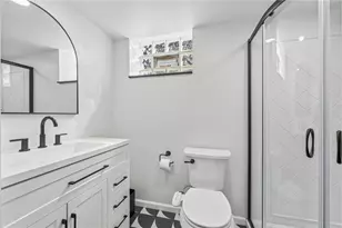 825 Venango Ave, Pittsburgh, PA 15209 - Photo 24