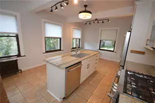 4323 Andover Ter, Pittsburgh, PA 15213 - Photo 8