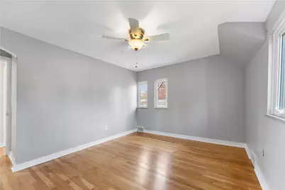 8 Pocono Drive, Green Tree, PA 15220 - Photo 28