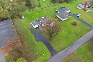 413 Summitview Dr, Neshannock Township, PA 16105 - Photo 42