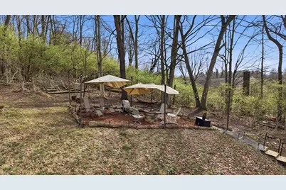 1317 Manor Dr, Pittsburgh, PA 15241 - Photo 40