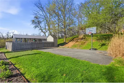 399 Church Rd, Bethel Park, PA 15102 - Photo 32