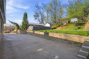 399 Church Rd, Bethel Park, PA 15102 - Photo 30
