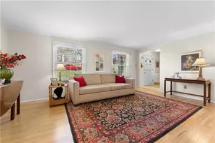 1193 Satellite Cir, Pittsburgh, PA 15241 - Photo 6