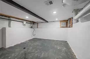 246 E 14th Ave, Homestead, PA 15120 - Photo 22