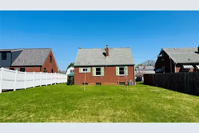 907 Jefferson Avenue, Harrison Township, PA 15065 - Photo 4