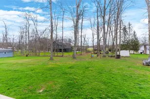 115 Milton St, Clark Boro, PA 16150 - Photo 18