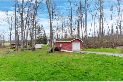 115 Milton St, Clark Boro, PA 16150 - Photo 24