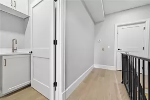 5133 Fifth Ave, Pittsburgh, PA 15232 - Photo 36