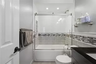 130 Maclaine Dr, Collier Township, PA 15106 - Photo 34