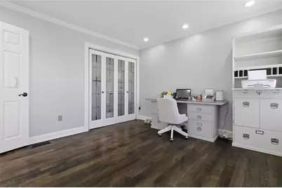 130 Maclaine Dr, Collier Township, PA 15106 - Photo 20