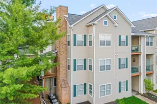 321 Memorial Dr, Cecil, PA 15317 - Photo 2