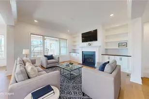 738 Ivy Ln, Cranberry Township, PA 16066 - Photo 6