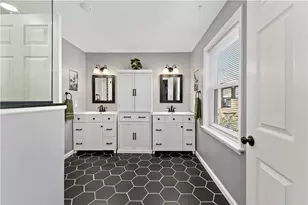 4689 Greenwood Dr, Hampton, PA 15101 - Photo 14