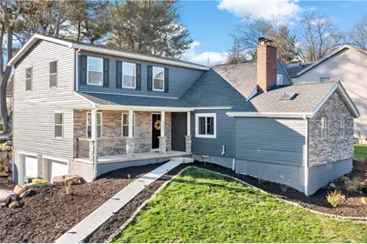 4689 Greenwood Dr, Hampton, PA 15101 - Photo 2