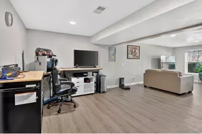 6038 Dalmation Dr, Bethel Park, PA 15102 - Photo 6